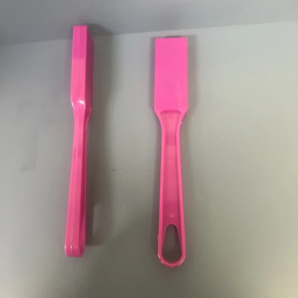 Set Of 2 Pink/purple /magnet Colored‎ NEW - Bingo MAGNETIC Wand For Bingo Door